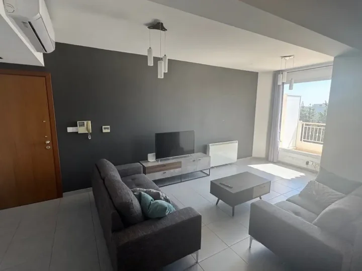 2-bedroom apartments for rent 100 m² in Limassol, Limassol - Mesa Geitonia