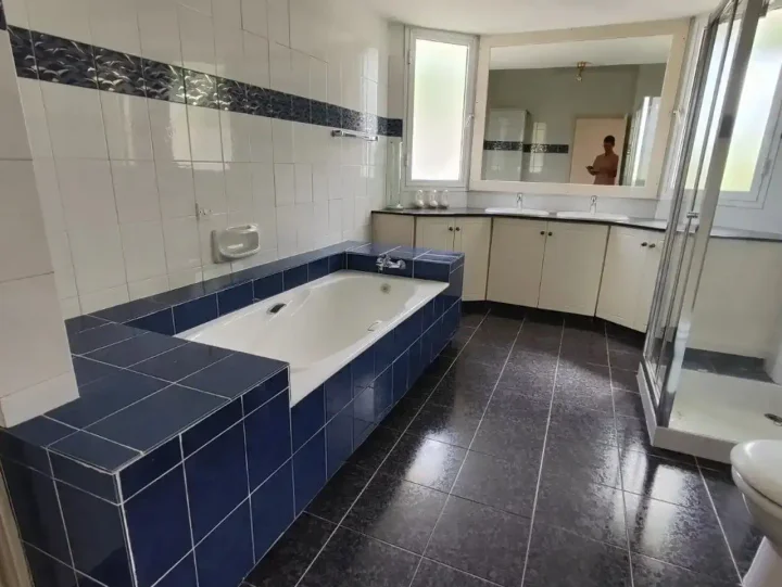 6+ спальная вилла в аренду 1000 м² в Limassol, Germasogeia