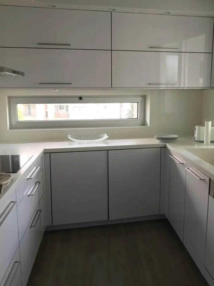 3-bedroom apartments for rent 190 m² in Nicosia, Egkomi