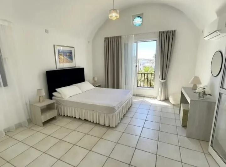 Βίλα προς ενοικίαση 300 μ² στην τοποθεσία Paphos, Chlorakas