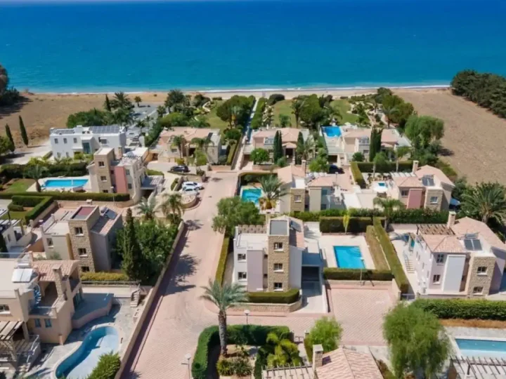 4-bedroom villa for rent 270 m² in Paphos, Polis Chrysochous