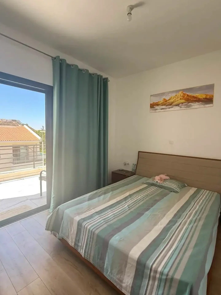 3-bedroom semi-detached house for rent 152 m² in Limassol, Palodeia