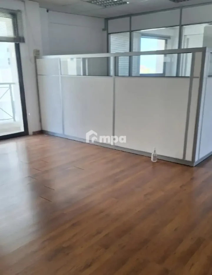 Γραφείο 180 μ² προς ενοικίαση στην τοποθεσία Nicosia, Strovolos - Stavros