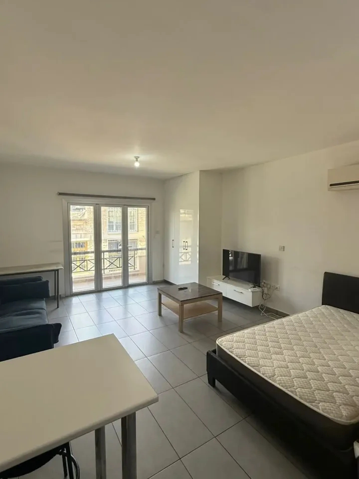 Studio for rent 40 m² in Limassol, Historical Center