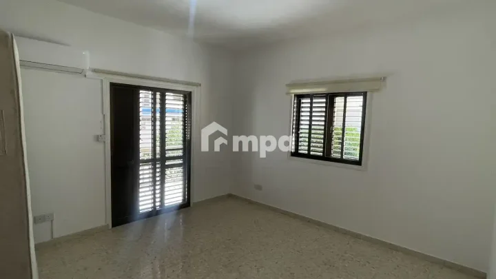 Apartments for rent 160 m² in Nicosia, Strovolos - Archangelos