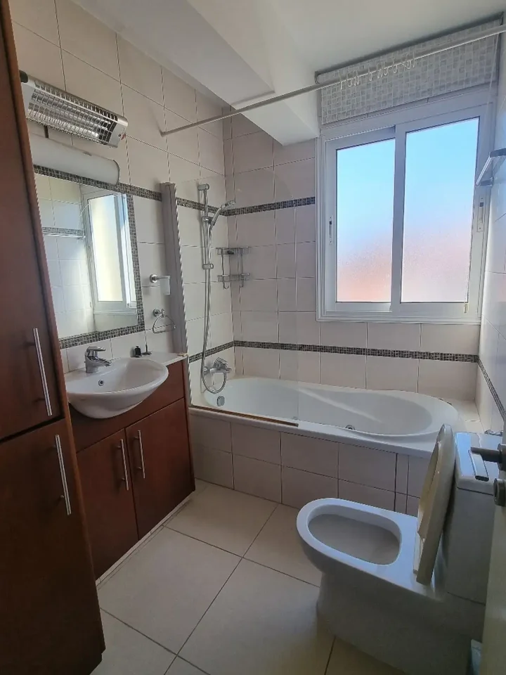 3-bedroom apartments for rent 120 m² in Limassol, Panthea