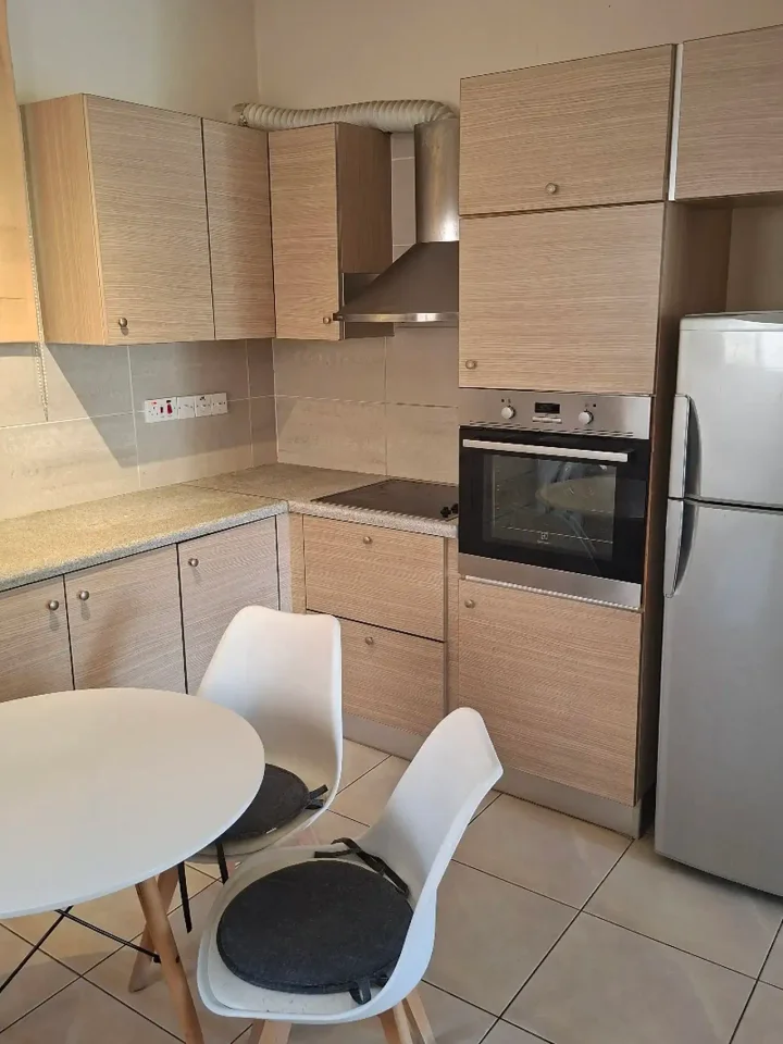 2-bedroom apartments for rent 120 m² in Limassol, Germasogeia