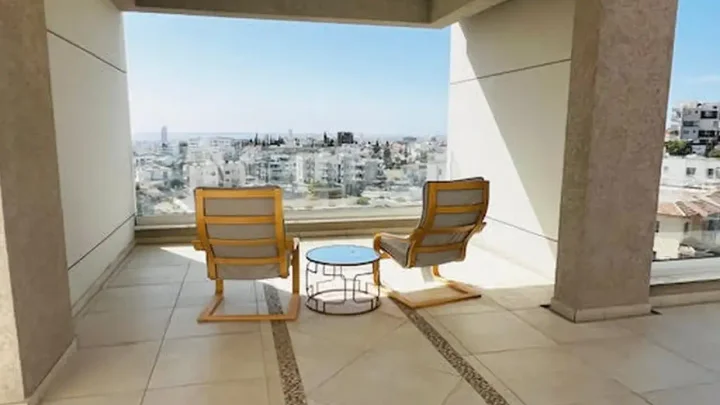3-bedroom penthouse for rent 160 m² in Limassol, Agios Athanasios