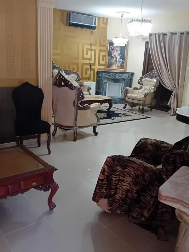 4-bedroom detached house for rent 300 m² in Limassol, Limassol - Neapolis