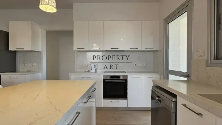 3-bedroom apartments for rent 100 m² in Limassol, Kato Polemidia