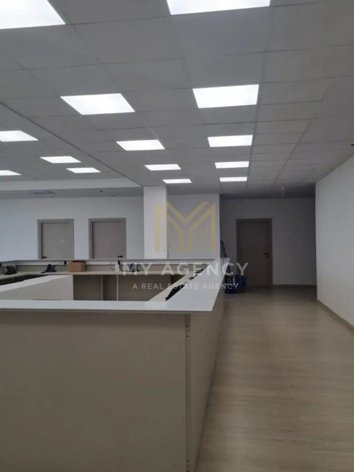 Office 35 m² for rent in Nicosia, Strovolos - Acropolis