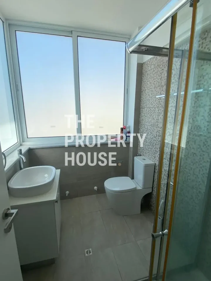 4-bedroom detached house for rent 230 m² in Larnaca, Oroklini