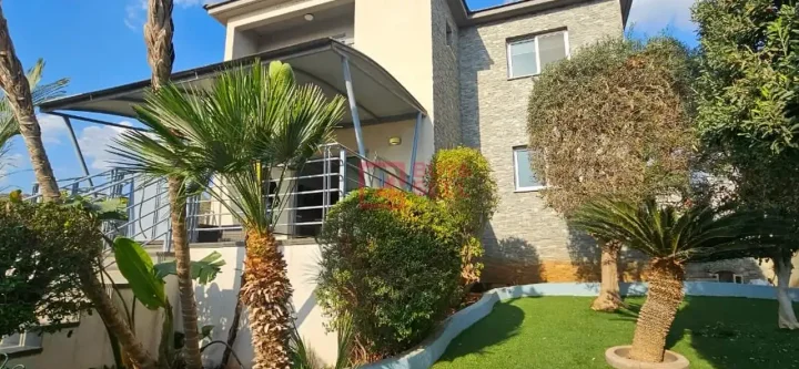 3-bedroom villa for rent 220 m² in Limassol, Mouttagiaka
