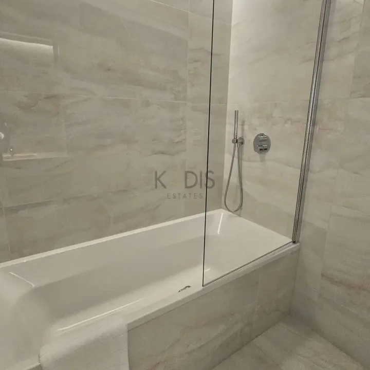 Апартаменты в аренду 178 м² в Limassol, Limassol - Agia Zoni
