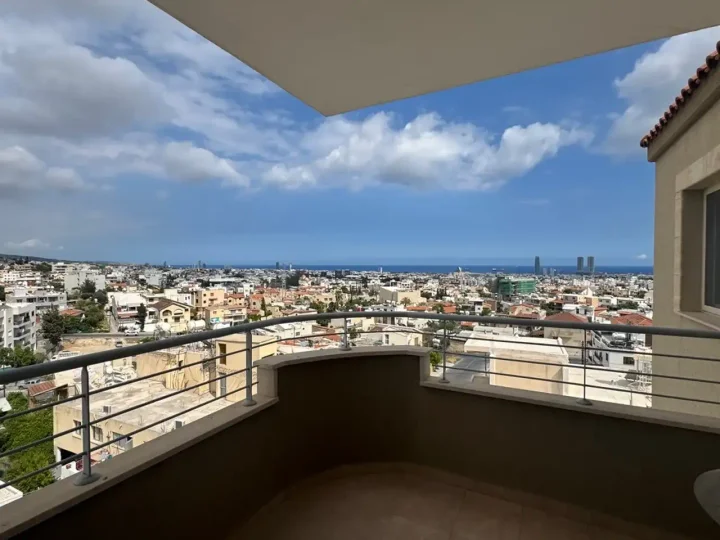 Penthouse for rent 121 m² in Limassol, Agios Athanasios